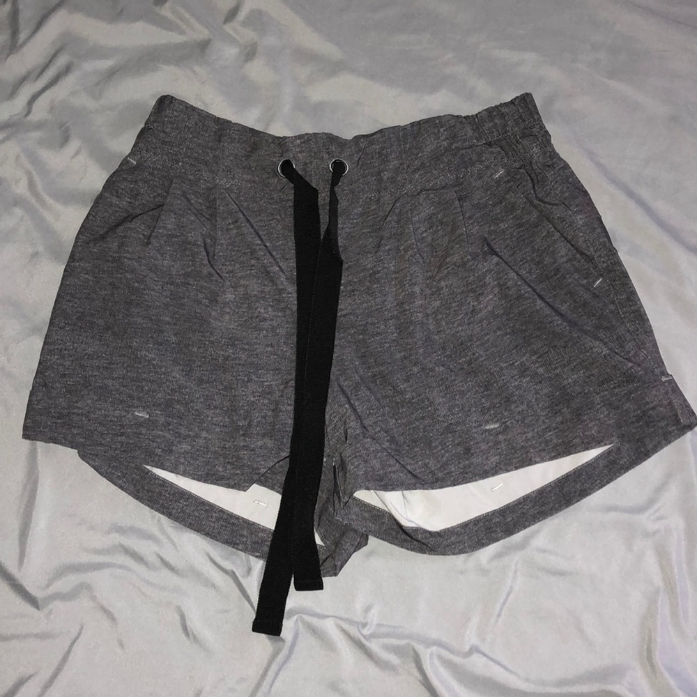 Lululemon Spring Break Away Shorts
